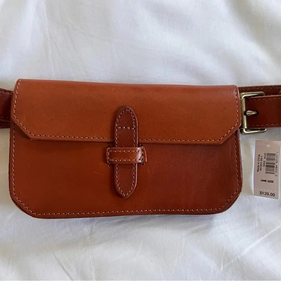 Banana Republic | Accessories | Banana Republic Brown  display picture 2